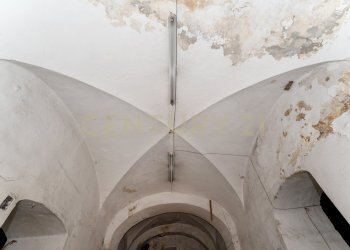 Bottega Manganelli (21).jpg - Locale Commerciale Piazza Manganelli 15, Catania - foto 7