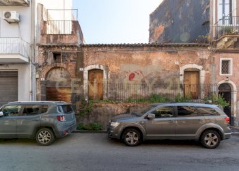 Via Ittar 24 (2).jpg - Villa Via Ittar 24, Catania - foto 2