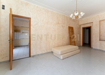 Via Eraclea 82 Lentini (15).jpg - Quadrilocale Via Eraclea 82, Lentini - foto 4