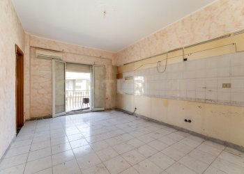 Via Eraclea 82 Lentini (17).jpg - Quadrilocale Via Eraclea 82, Lentini - foto 6