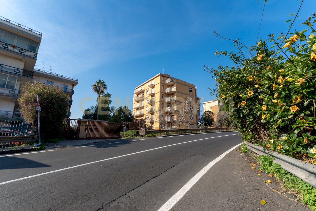 Via Novaluce 48 ct (1).jpg - Quadrilocale Via Novaluce 48, Tremestieri Etneo - foto 1