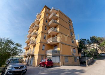 Via Novaluce 48 ct (4).jpg - Quadrilocale Via Novaluce 48, Tremestieri Etneo - foto 6