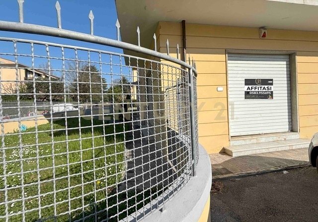 Esterno - Ufficio Via San Marco 112, Lucca - foto 1