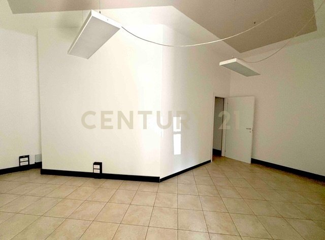 Vano - Ufficio Via San Marco 112, Lucca - foto 2