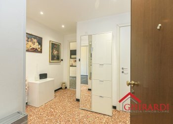 1.0 INGRESSO.jpg - Appartamento Via Jacopo Bonfadio 10, Genova (zona Sestri Ponente) - foto 1