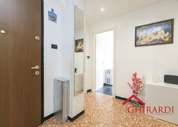 1.4 INGRESSO.jpg - Appartamento Via Jacopo Bonfadio 10, Genova (zona Sestri Ponente) - foto 5