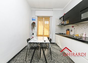 2.3 CUCINA.jpg - Appartamento Via Jacopo Bonfadio 10, Genova (zona Sestri Ponente) - foto 11