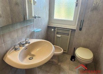 5.1 bagno.jpg - Appartamento VIA SERGIO PIOMBELLI 50, Genova (zona Rivarolo) - foto 17