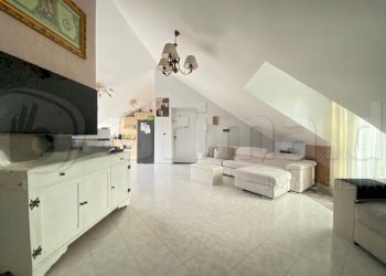2.JPG - Attic Giugliano in Campania - photo 1