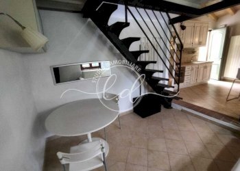 PHOTO-2026-03-05-16-22-27 7.jpg - Porzione di casa Camaiore - foto 9