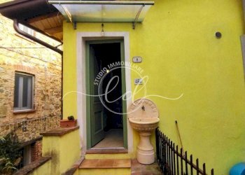 PHOTO-2026-03-05-16-22-29 4.jpg - Porzione di casa Camaiore - foto 28