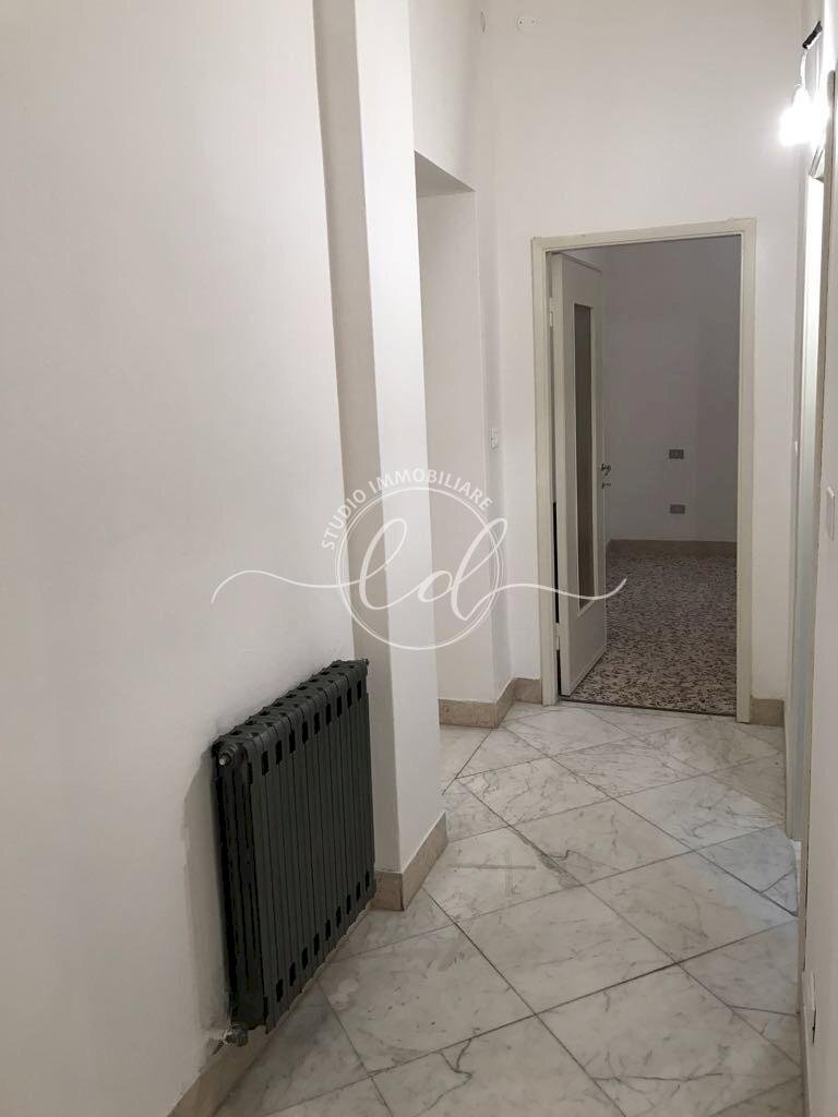 PHOTO-2026-03-05-19-37-50 11.jpg - Appartamento Carrara - foto 1