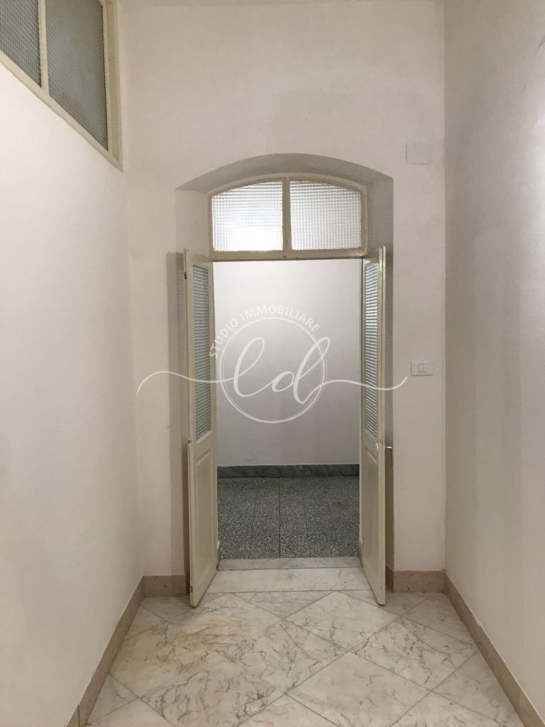 PHOTO-2026-03-05-19-37-45.jpg - Appartamento Carrara - foto 2