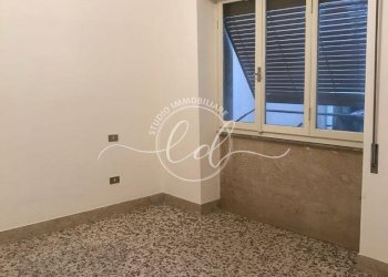 PHOTO-2026-03-05-19-37-48 10.jpg - Appartamento Carrara - foto 11