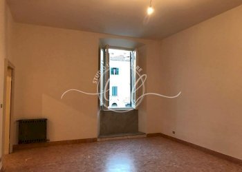 PHOTO-2026-03-05-19-37-50 5.jpg - Appartamento Carrara - foto 20