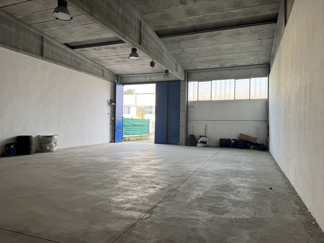 IMG_9898.jpeg - Capannone Via Felice Cavallotti 62, Lodi - foto 2