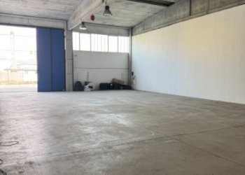 IMG_9900.jpeg - Capannone Via Felice Cavallotti 62, Lodi - foto 8