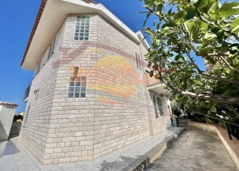 cbd8459f-2bc8-4536-8098-e8e2afc40be1.jpg - Villa CAPO MURRO DI PORCO, Siracusa - foto 1