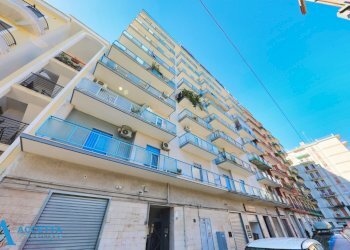 facciata - Trilocale Via Istria 30, Taranto - foto 27