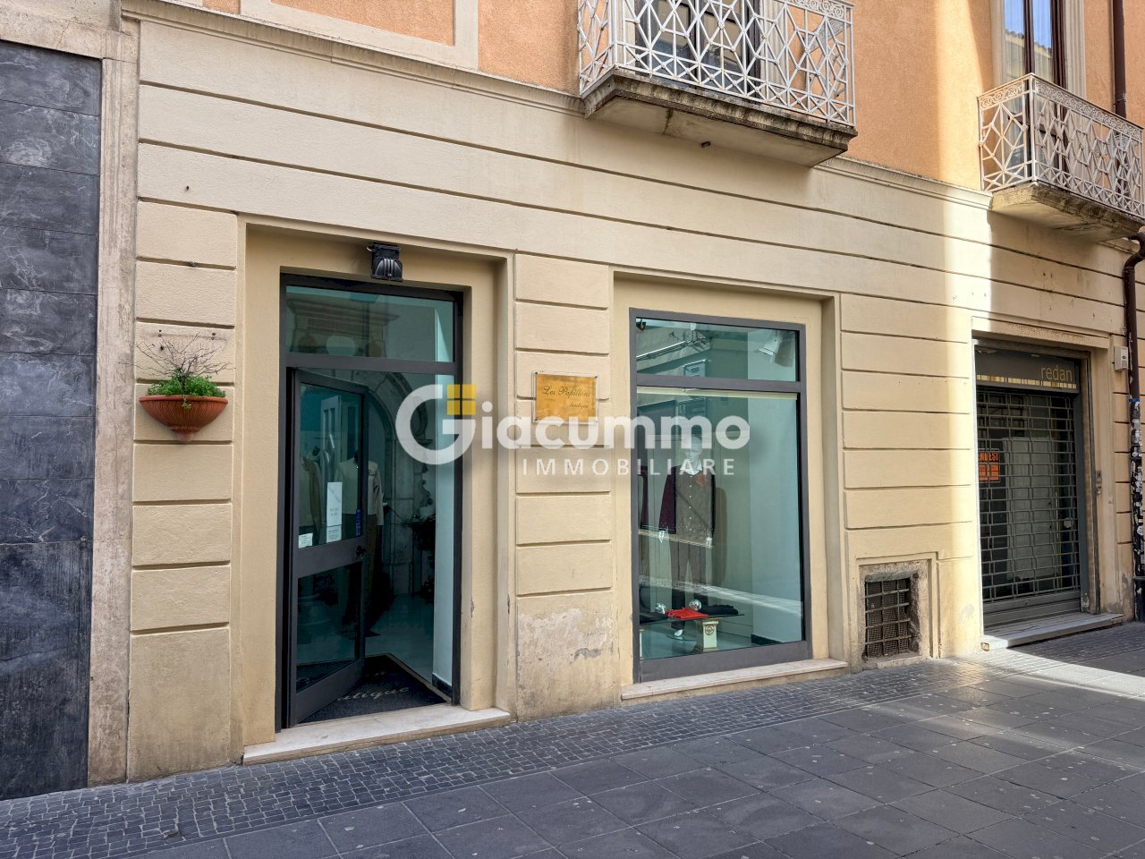 loc-com20.jpg - Locale Commerciale Via Pretoria 117, Potenza - foto 3