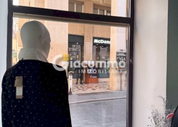 loc-com16.jpg - Locale Commerciale Via Pretoria 117, Potenza - foto 14