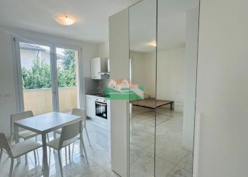 PHOTO-2025-08-22-10-34-33 2.jpg - Two-room apartment Via Destra Canale Molinetto 101, Ravenna - photo 2