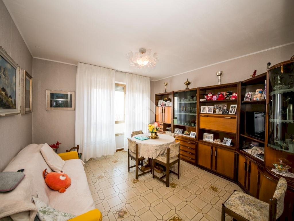 Bilocale Via dei Salici, Milano (zona Quartiere degli Olmi) - foto 1