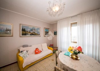 Bilocale Via dei Salici, Milano (zona Quartiere degli Olmi) - foto 5