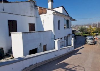 Villa Bifamiliare Via Vestina, Montesilvano - foto 1