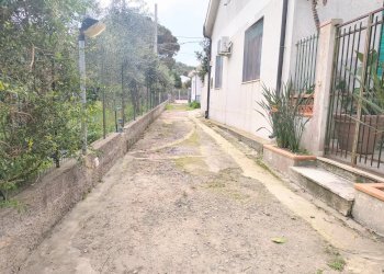 Villa Via Campanella N. 3 ortoliuzzo, Messina, Messina - foto 26