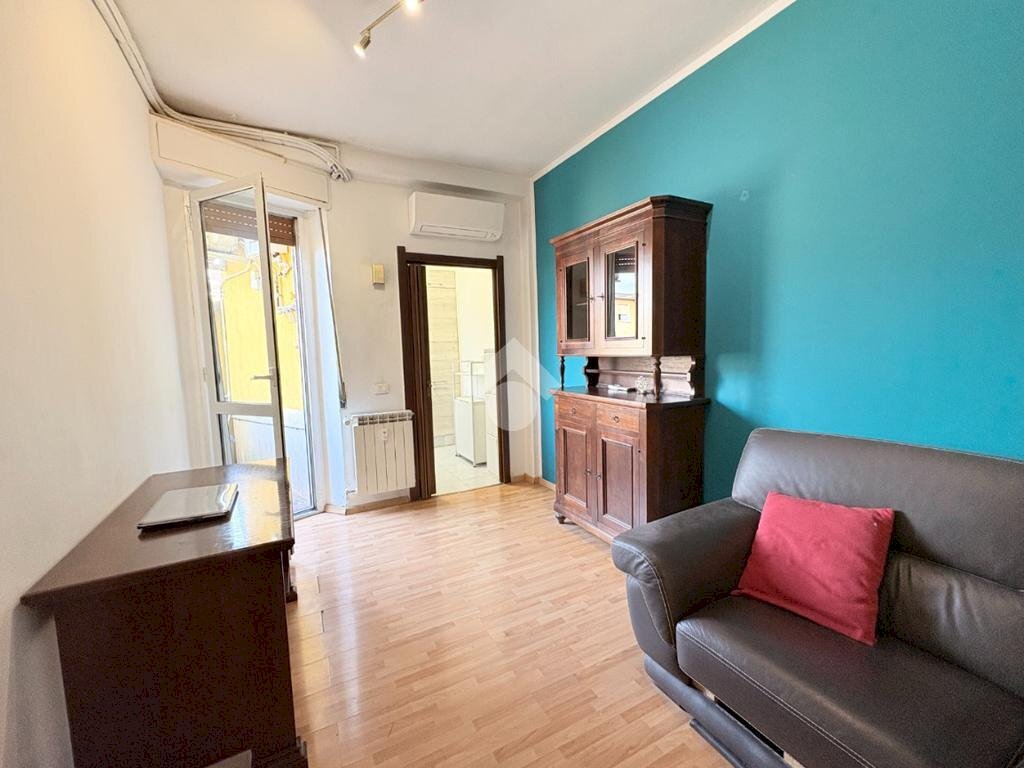 Bilocale Via S. Faustino, Milano (zona Ortica) - foto 1