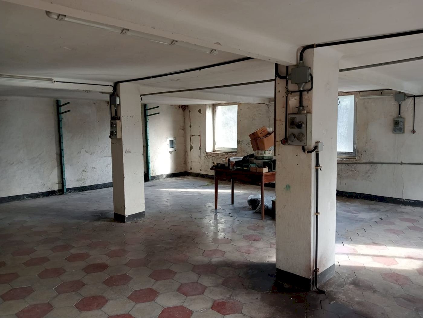 Laboratorio via L.Assarino, Genova (zona Pegli) - foto 1