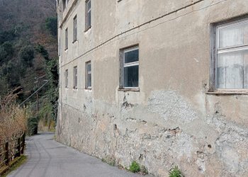 Laboratorio via L.Assarino, Genova (zona Pegli) - foto 11