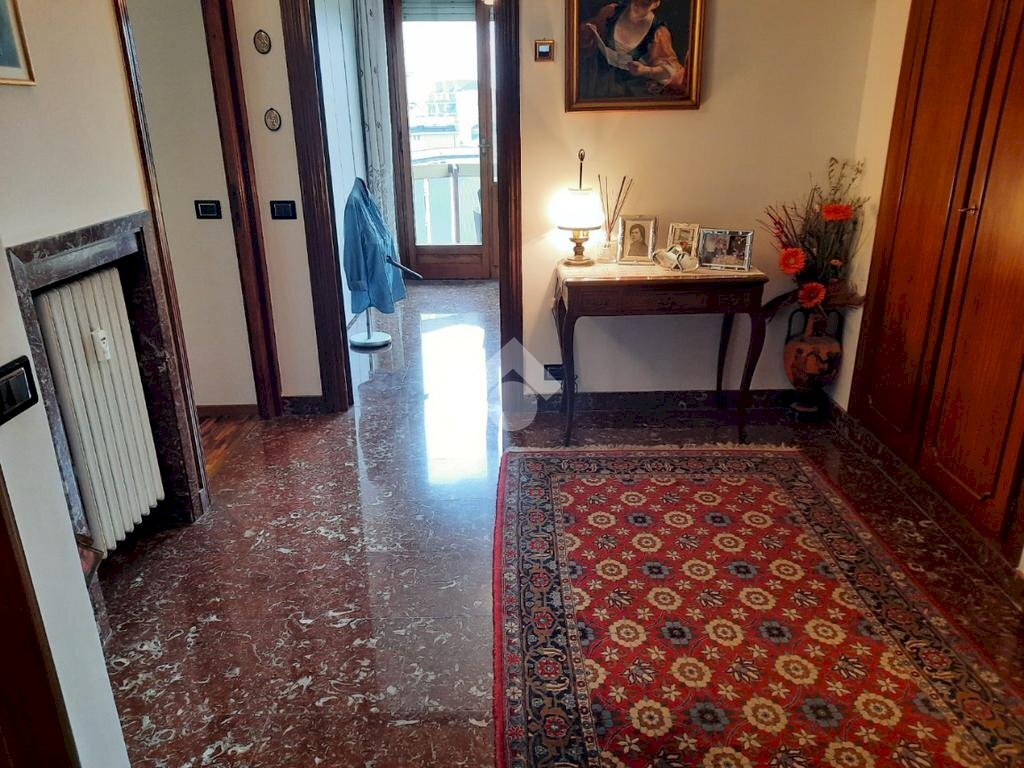 Trilocale Via Nizza, Torino (zona Nizza Millefonti) - foto 1