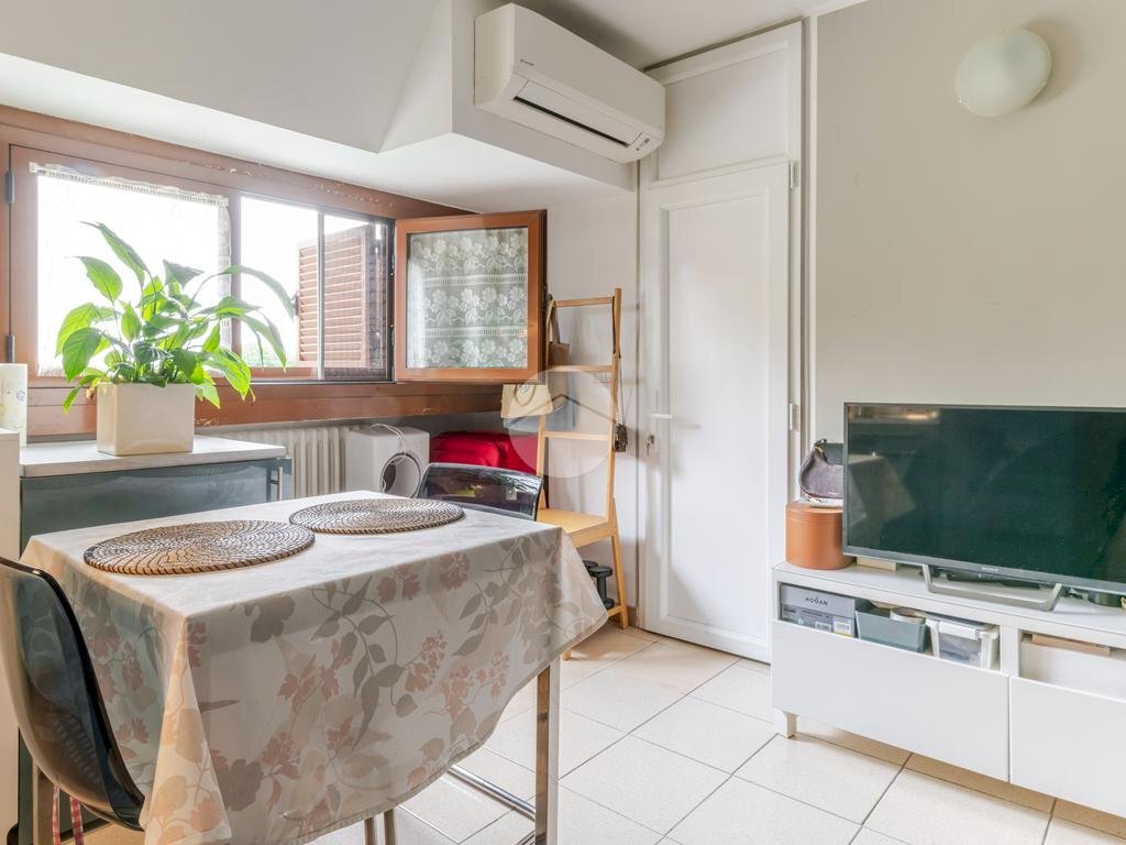 One-room apartment Via Alfonso Capecelatro, Milano (neighborhood San Siro) - photo 3