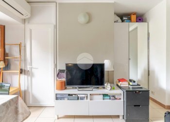 One-room apartment Via Alfonso Capecelatro, Milano (neighborhood San Siro) - photo 7