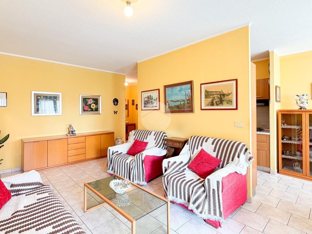 Three-room apartment Via Guido Ucelli di Nemi, Milano (neighborhood Ponte Lambro) - photo 1