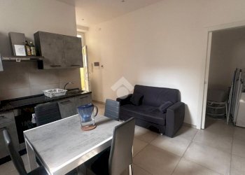 One-room apartment Corso Belgio, Torino (neighborhood Vanchiglietta) - photo 1