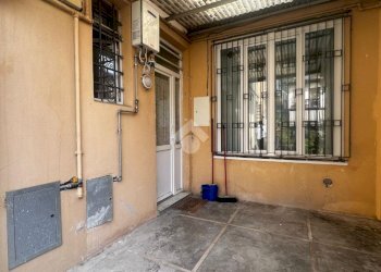 One-room apartment Corso Belgio, Torino (neighborhood Vanchiglietta) - photo 12