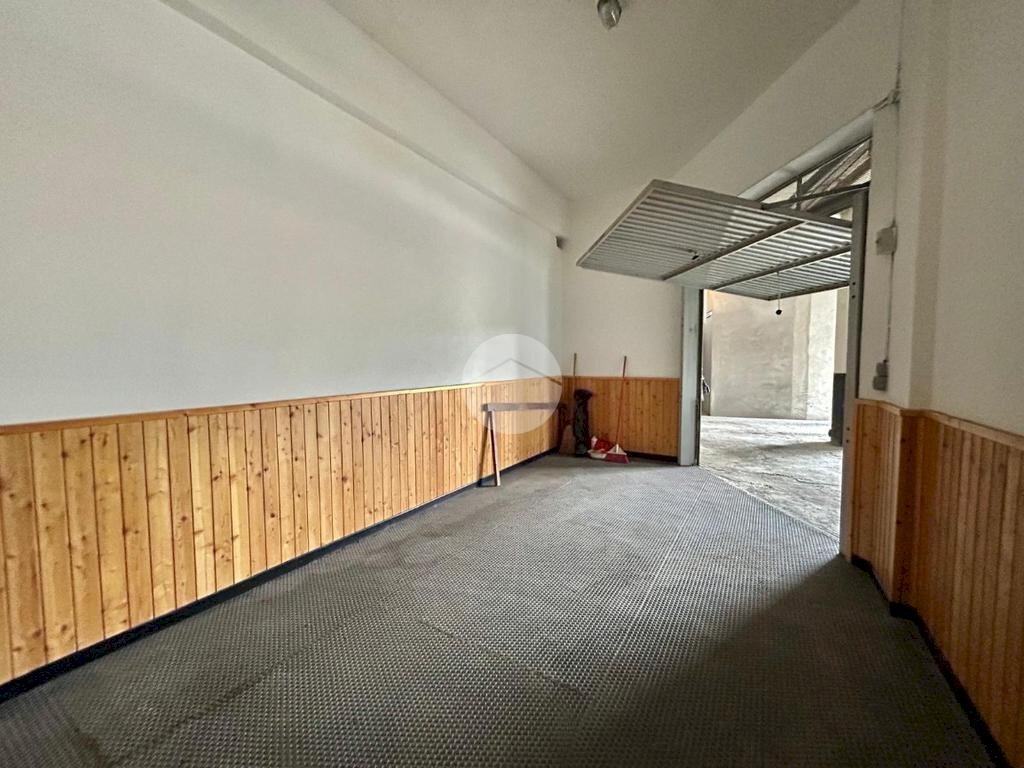 Box Via Padova, Savona (zona Lavagnola) - foto 1