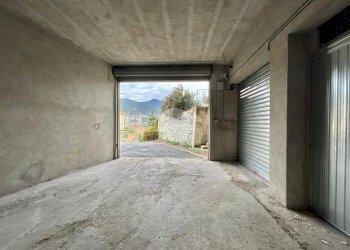 Box Via Padova, Savona (zona Lavagnola) - foto 10