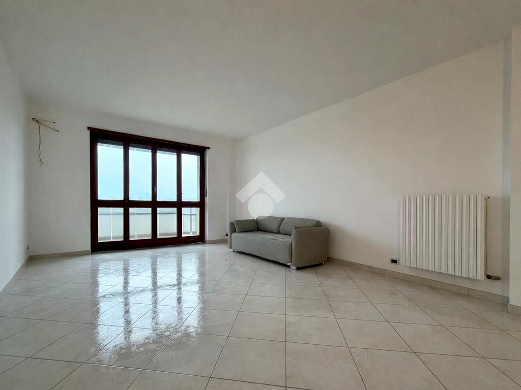 Trilocale Via Tirreno, Torino (zona Mirafiori Nord) - foto 1