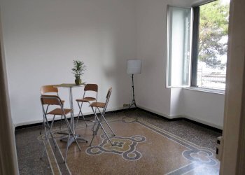 Office Via alla Stazione per Casella, 18, Genova (neighborhood Castelletto) - photo 2