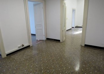 Office Via alla Stazione per Casella, 18, Genova (neighborhood Castelletto) - photo 15