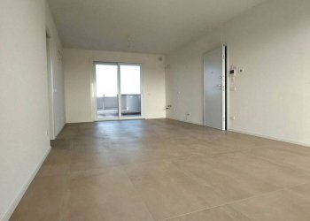 Four-room apartment Via Don Gaetano Botti, 1, Sala Bolognese - photo 7