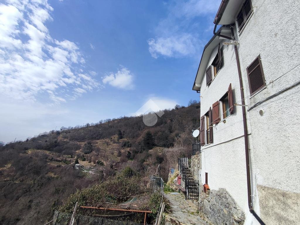 Semi-detached house Località Chiappa, Valbrevenna - photo 2