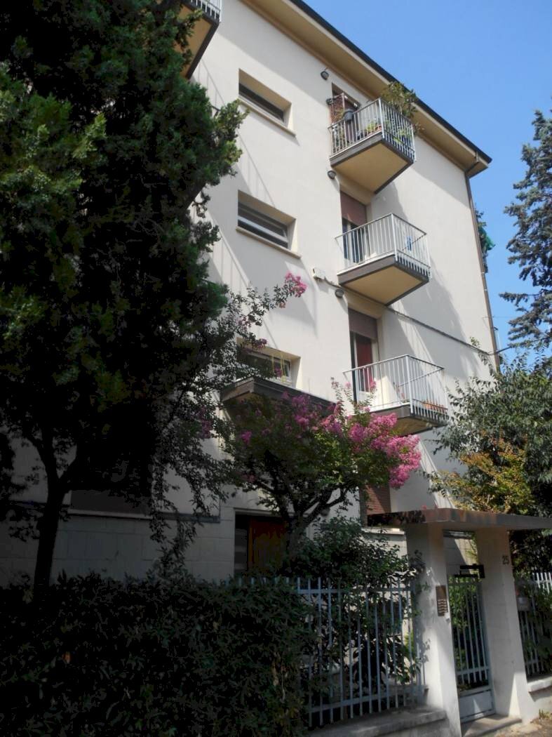 Four-room apartment Via Carlo Zucchi, 25, Bologna (neighborhood Saragozza) - photo 1