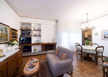 Portion of a house Concorezzo - photo 10