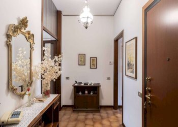 Portion of a house Concorezzo - photo 34