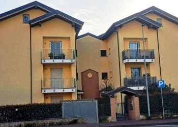 Three-room apartment Cornate d'Adda - photo 29